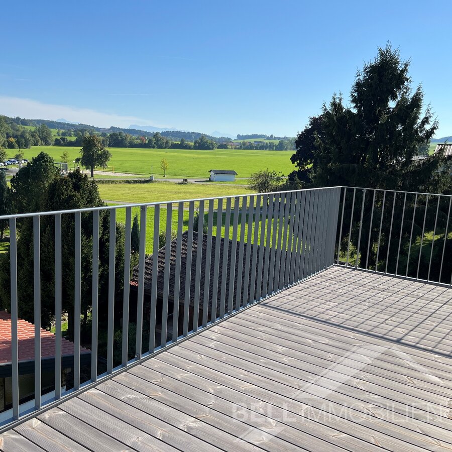 SALZBURGER SEENLAND / NEUE Dachterrassenwohnung in Berndorf 