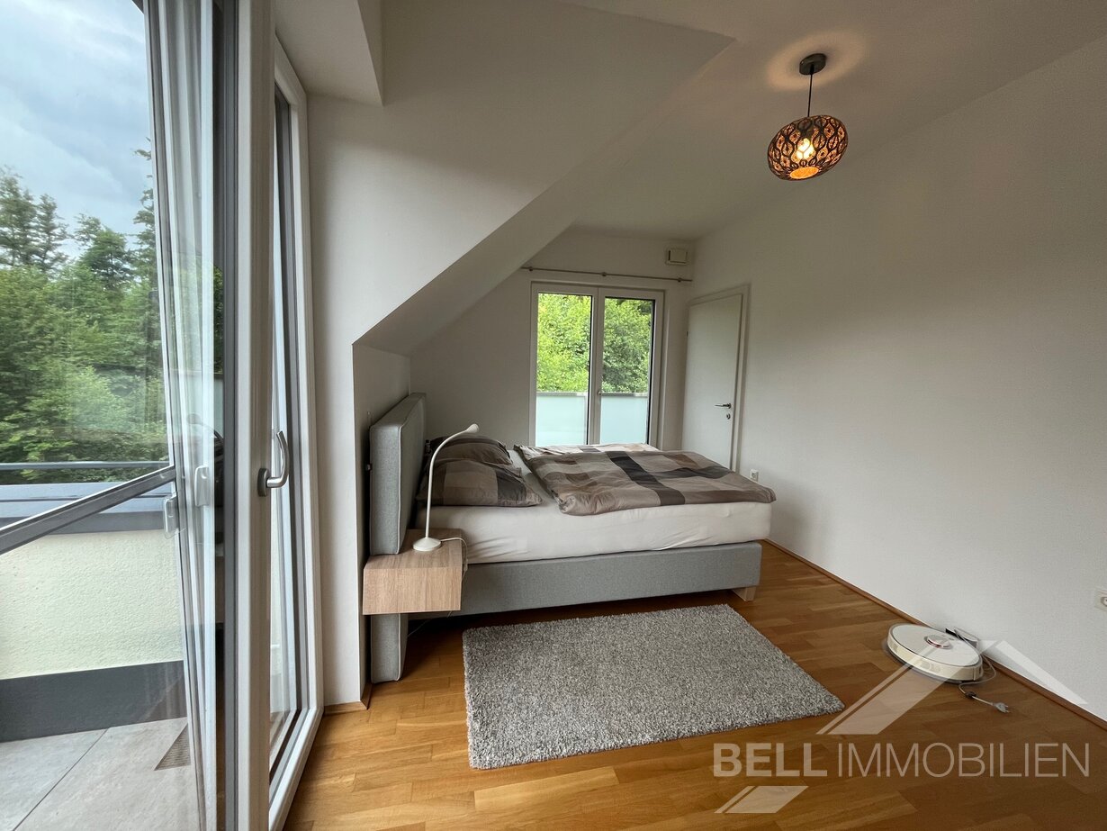 Schlafzimmer Dachgeschosswohnung Elixhausen