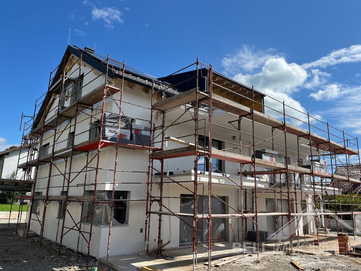 W5 / DACHTERRASSENWOHNUNG mit herrlichem Bergblick!