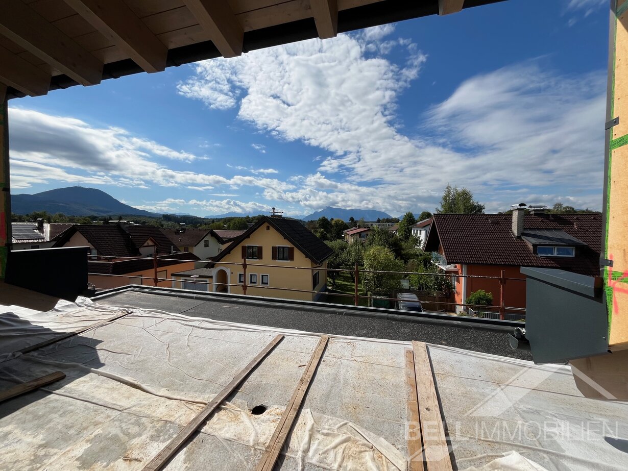 W5 / DACHTERRASSENWOHNUNG mit herrlichem Bergblick!