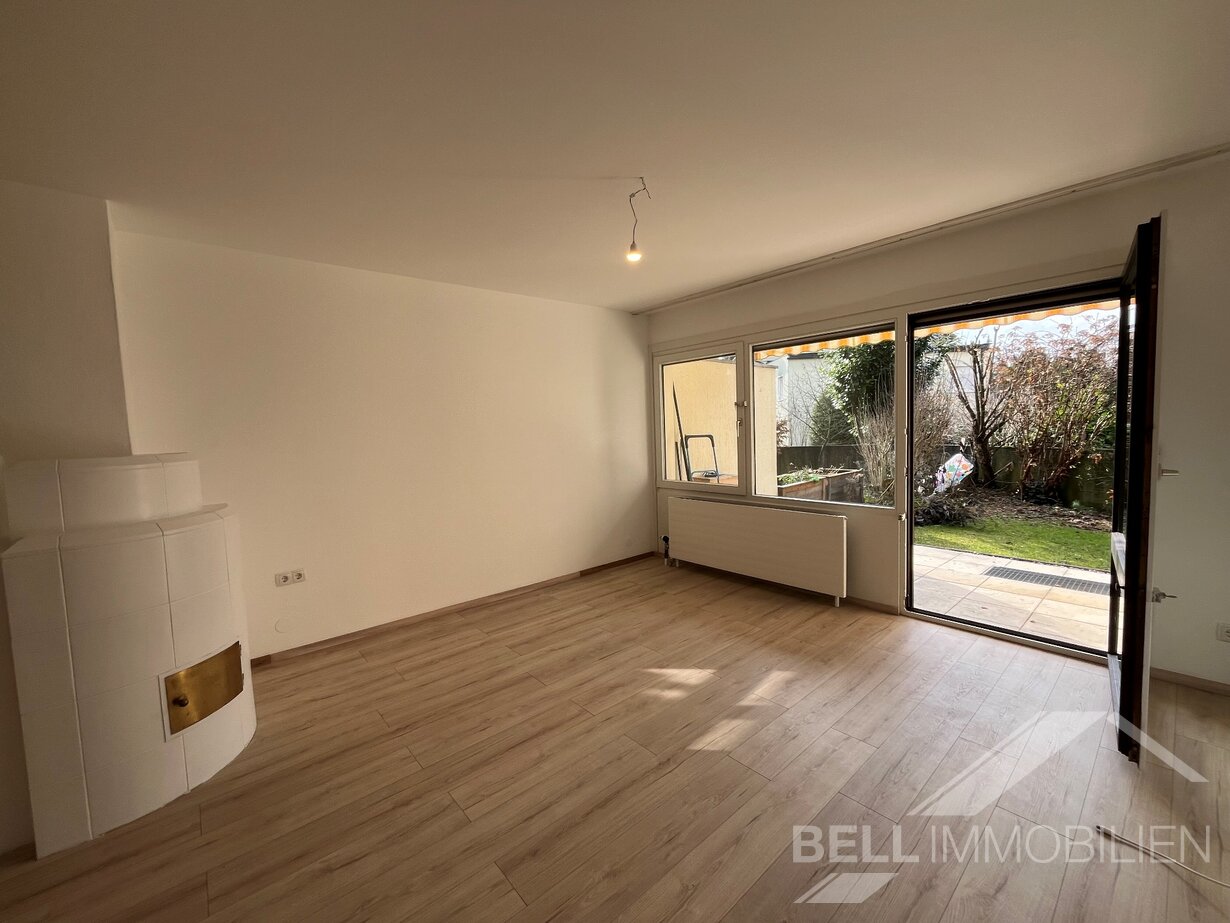 Wohnzimmer / Essbereich