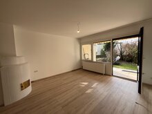 Wohnzimmer / Essbereich