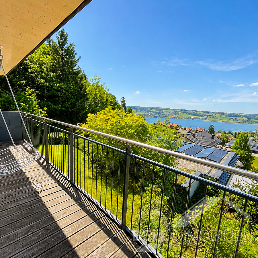 MATTSEE  "Haus im Haus" mit 2-Seen Panorama!