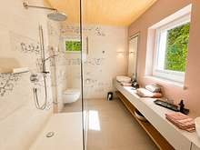 En Suite Bad