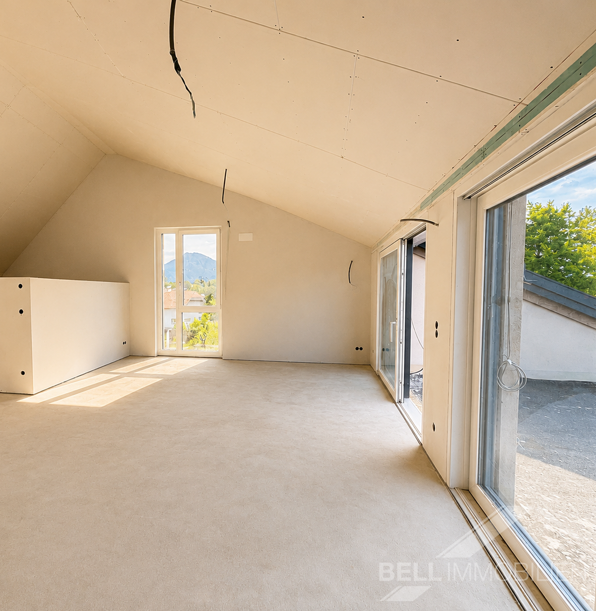 Wohnzimmer und Dachterrasse