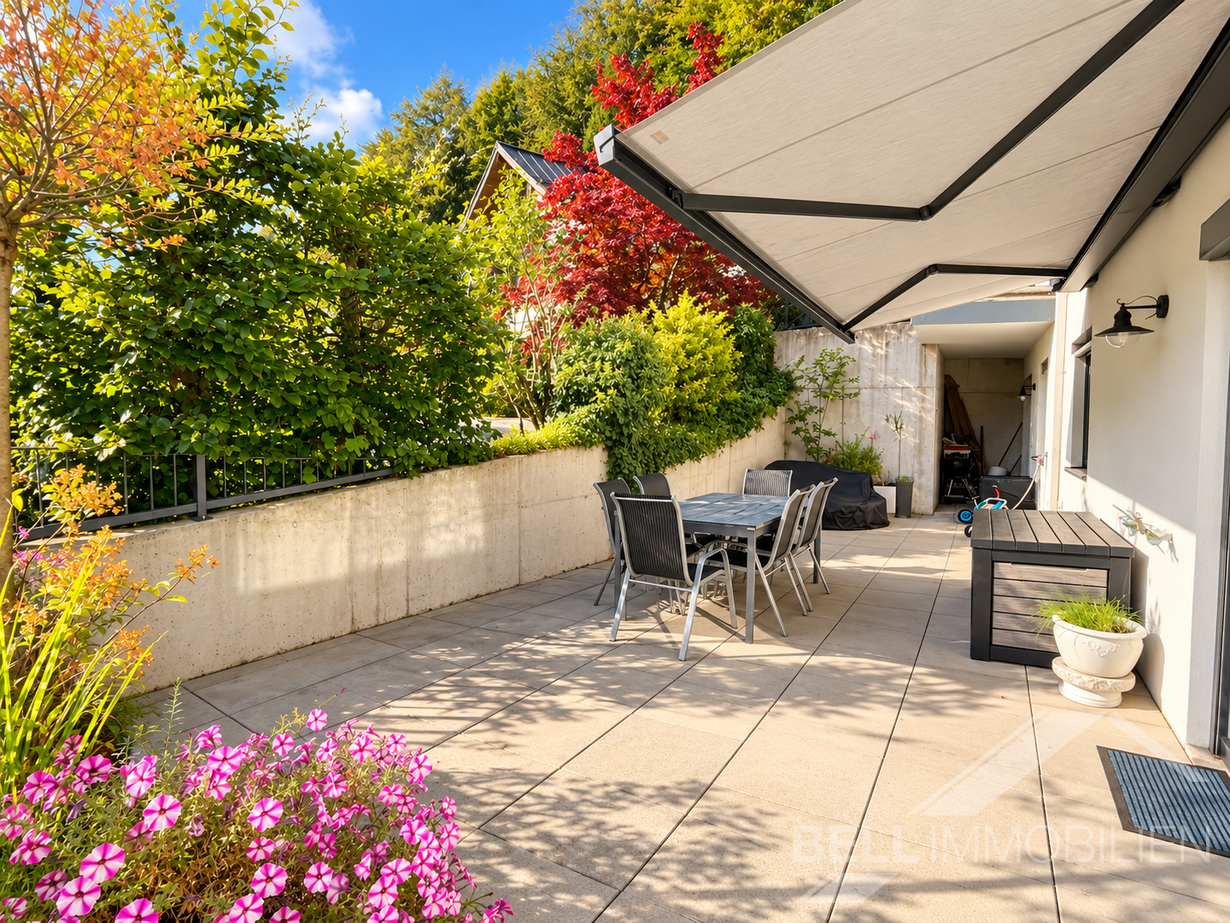 Sonnige Terrasse